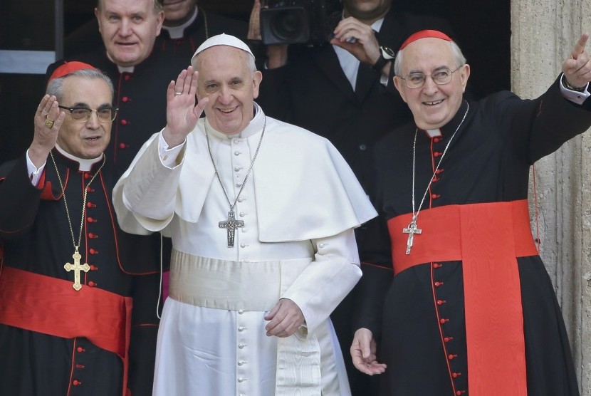 Kardinal Jorge Mario Bergoglio menjadi Paus baru umat Katolik