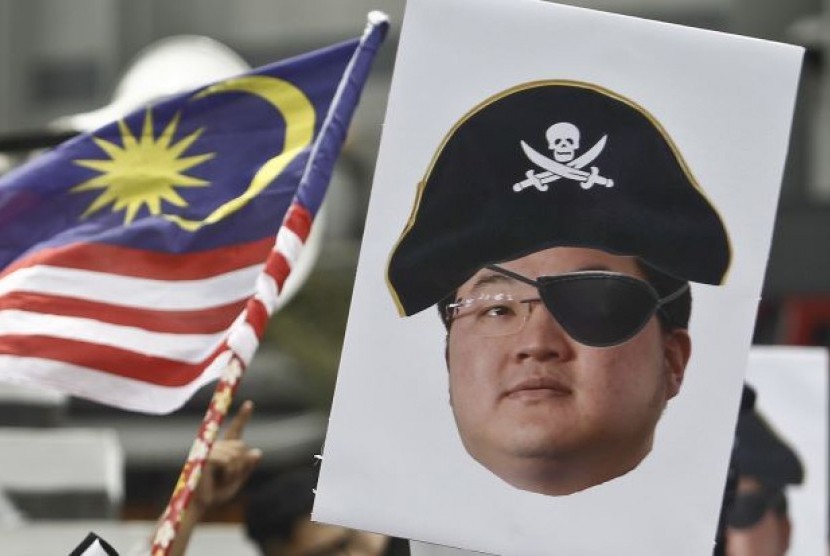 Karikatur pengusaha Jho Low yang menjadi buronan pemerintah Malaysia. Jho Low disebut menjadi salah satu aktor utama dalam skandal 1MDB