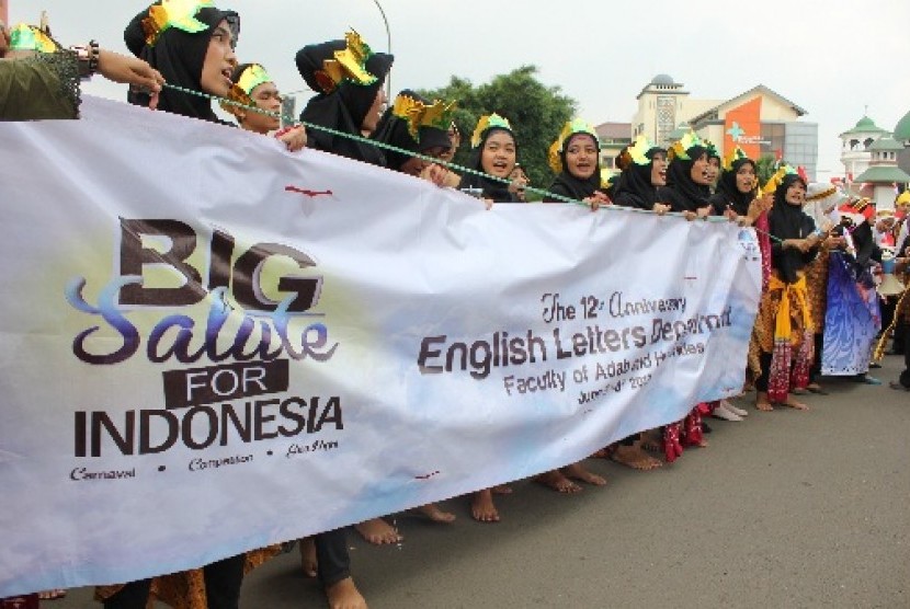 Karnaval Budaya Jurusan Bahasa dan Sastra Inggris Fakultas Adab dan Humaniora Universitas Islam Negeri (UIN) Syarif Hidayatullah Jakarta