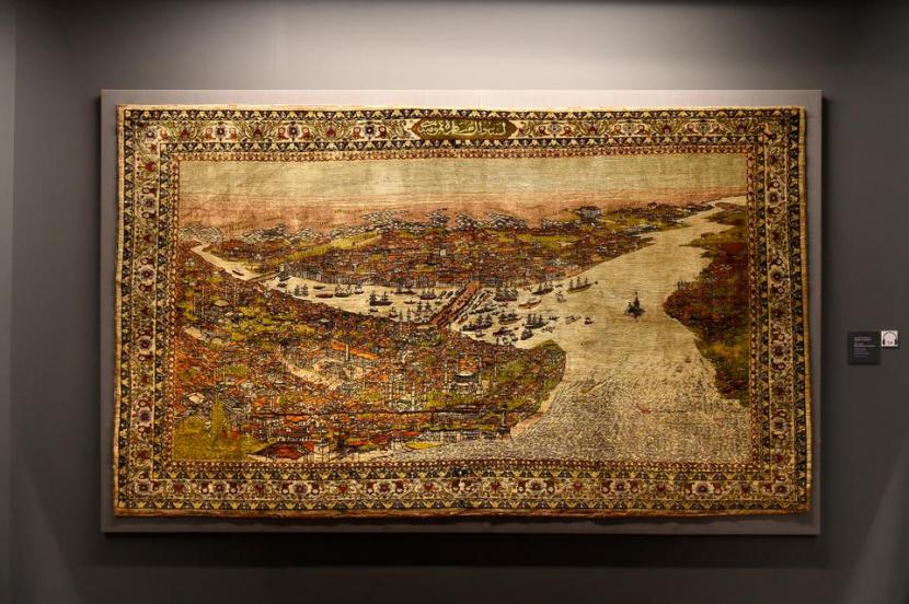 Karpet sutra dari periode Ottoman menampilkan pemandangan Istanbul di abad 19. Museum Seni Turki dan Islam Miliki Koleksi Kaya yang Sayang Dilewatkan