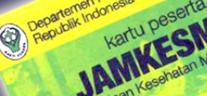 Membership card of regional community health insurance Jamkesda. (Illustration)