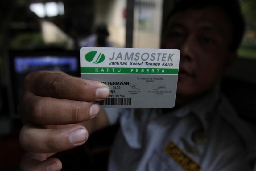 Kartu Peserta Jamsostek. BPJamsostek di Sulut tambah agen perisai untuk sosialisasi dan edukasi calon peserta
