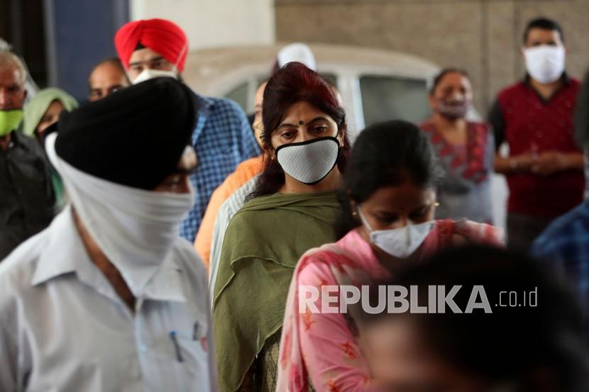  India melaporkan 74.383 kasus infeksi baru dalam 24 jam terakhir (Foto: ilustrasi Covid-19 India)