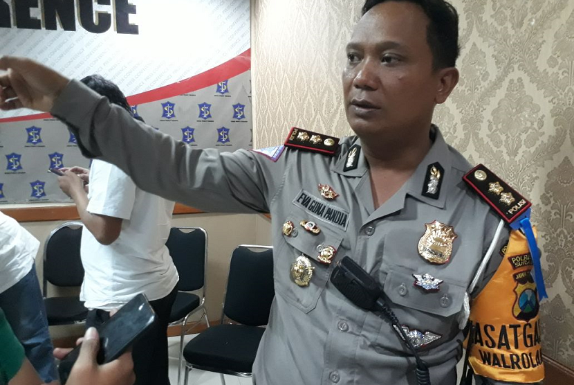 Kasatlantas Polrestabes Surabaya AKBP Eva Guna Pandia.