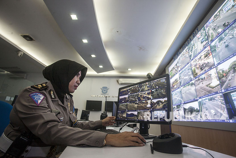 Tingkatkan Keamanan, DIY Hadirkan Back Office Smart Province Pantau Traffic dan Kejahatan