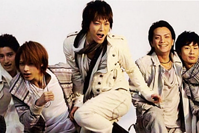 KAT-TUN