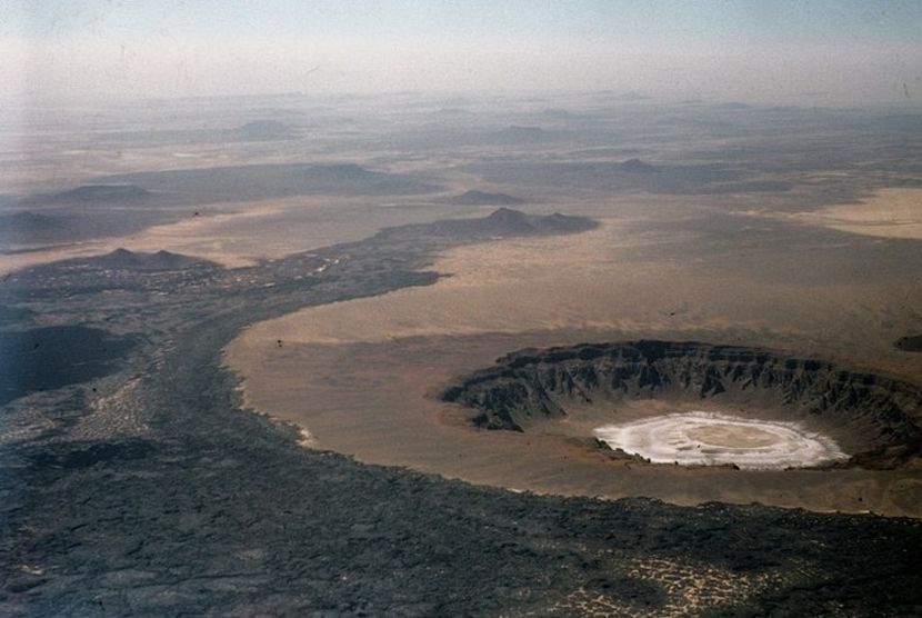 Kawah di Al-Wahbah