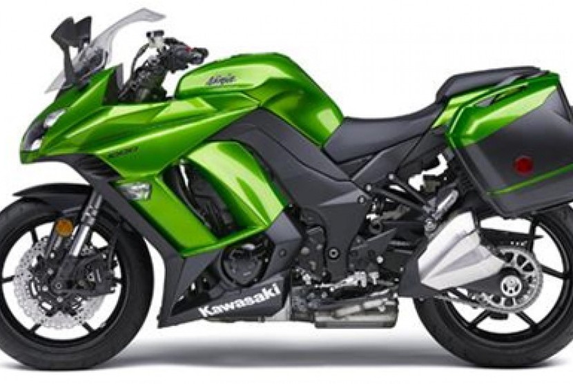 Kawasaki Ninja 1000 ABS 2014 datang dengan opsional saddlebag.