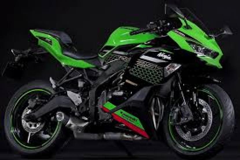 Kawasaki Ninja ZX-25R.