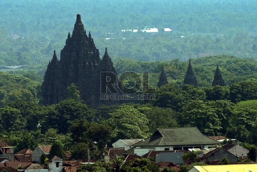 Kawasan wisata Candi Prambanan.