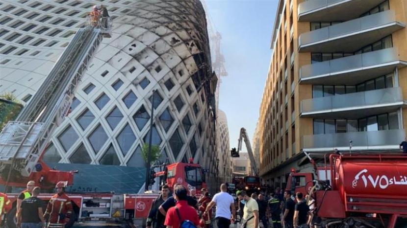 Kebakaran ketiga pada bulan September ini mengguncang Beirut. Musibah ini mengirimkan getaran ke seluruh kota yang masih terguncang karena ledakan pelabuhan besar-besaran pada bulan Agustus 