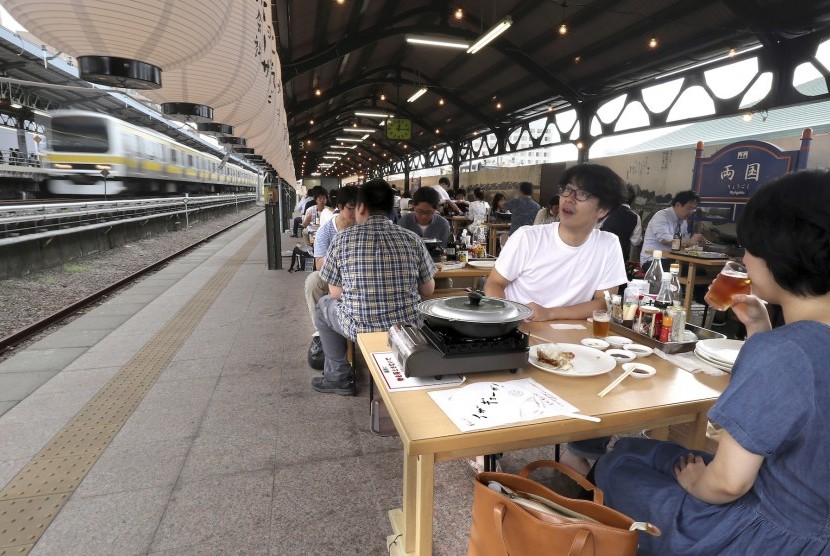 Kebiasaan hidup sehat membuat orang Jepang menjadi panutan dalam gaya hidup sehat.