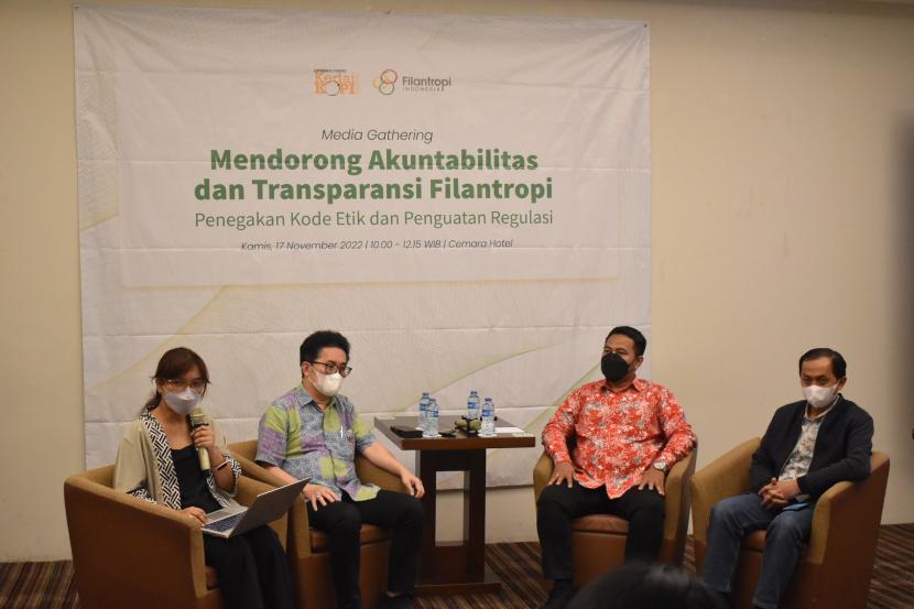 Kedai Kopi dan Perhimpunan Filantropi Indonesia menyelenggarakan diskusi:  diskusi ‘Mendorong Akuntabilitas dan Transparansi Filantropi, di Jakarta, Kamis (17/11/2022).