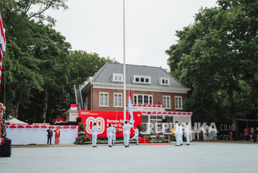 The Embassy (Embassy) of the Republic of Indonesia held a commemoration event for Indonesia's 80th Anniversary at Sekolah Indonesia Den Haag (SIDH) on Sunday (17/8/2025) in the morning.