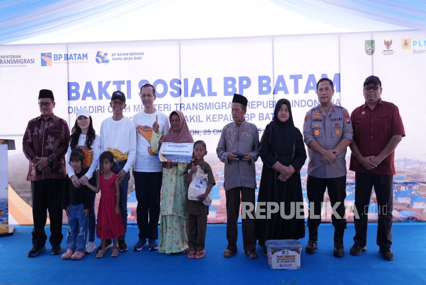 Peringati HUT ke-54 Tahun, BP Batam Gelar Bakti Sosial di Tanjung Banon dan Pulau Rempang