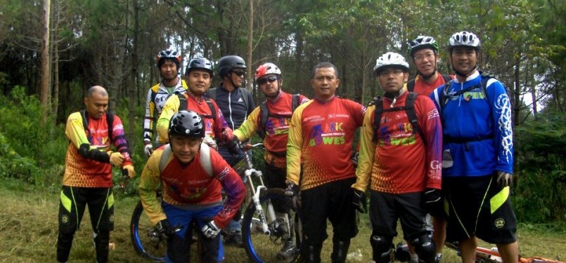 Kegiatan Gowes Wisata di Bandung yang diadakan oleh AXIC Gowes.