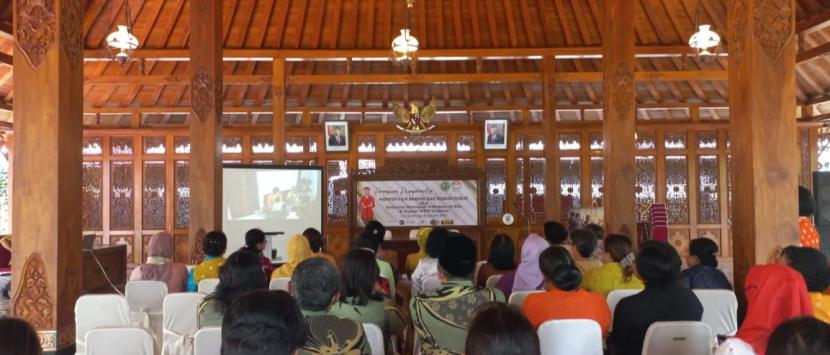 Kegiatan nonton film bersama oleh KIK dan YAPHI, Rabu (24/8/2022). 