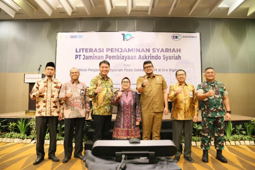 Kegiatan pemberian literasi digital kepada UMKM di Medan agar Go Digital oleh Askrindo Syariah.