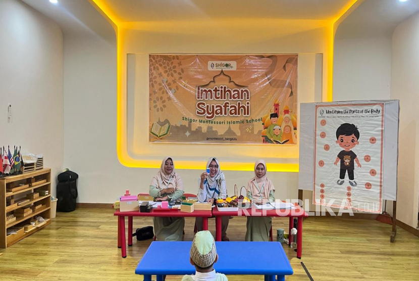 Kegiatan sekolah Shigor Montessori.