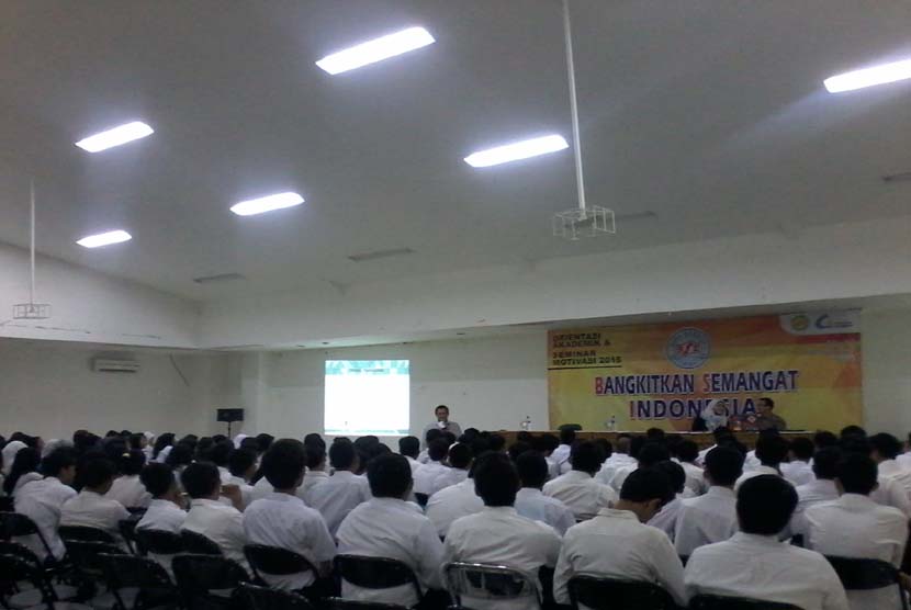 Kegiatan seminar motivasi di salah satu kampus Bina Sarana Informatika (BSI) Jakarta, Sabtu (12/9).
