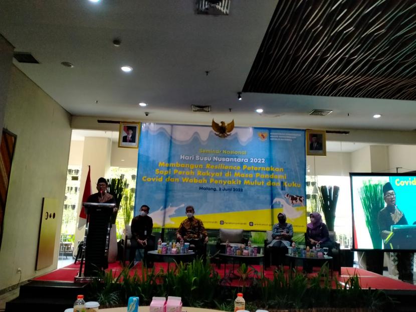 Kegiatan Seminar Nasional Hari Susu Nusantara di Hotel Atria, Kota Malang, Kamis (2/6/2022). 