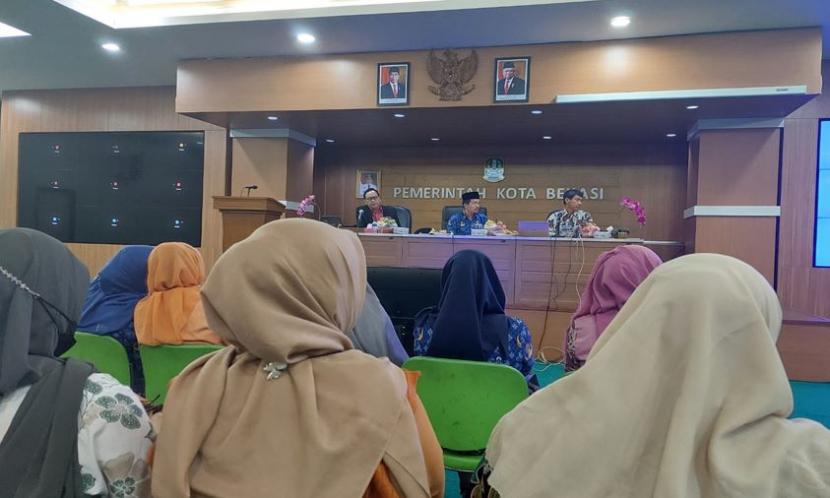 Kegiatan Sosialisasi budaya baca dan literasi yang dilaksanakan oleh Bagian DISARPUDA Pemerintah Kota Bekasi.