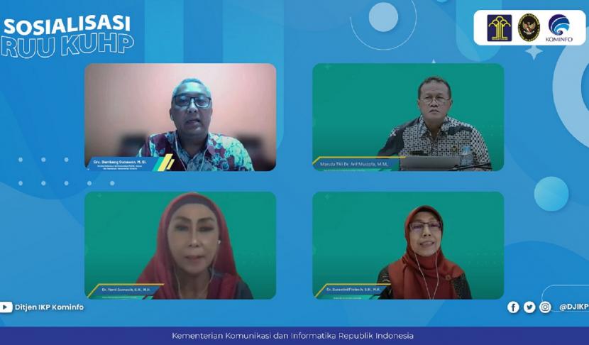 Kegiatan Sosialisasi RUU KUHP yang kali ini dilakukan secara daring turut menghadirkan peserta dari para Penyuluh Informasi Publik (PIP) wilayah Indonesia Bagian Tengah.