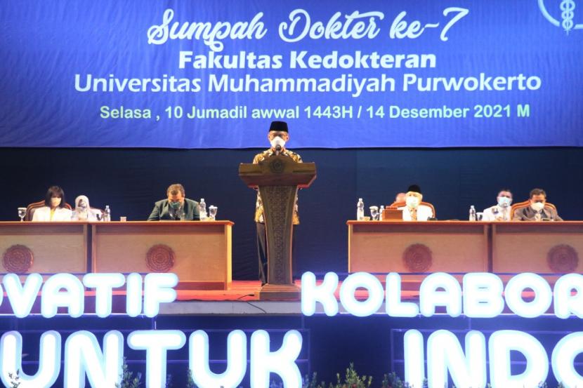 Kegiatan Sumpah Dokter periode ke-7 di Auditorium Ukhuwan Islamiyah UMP.