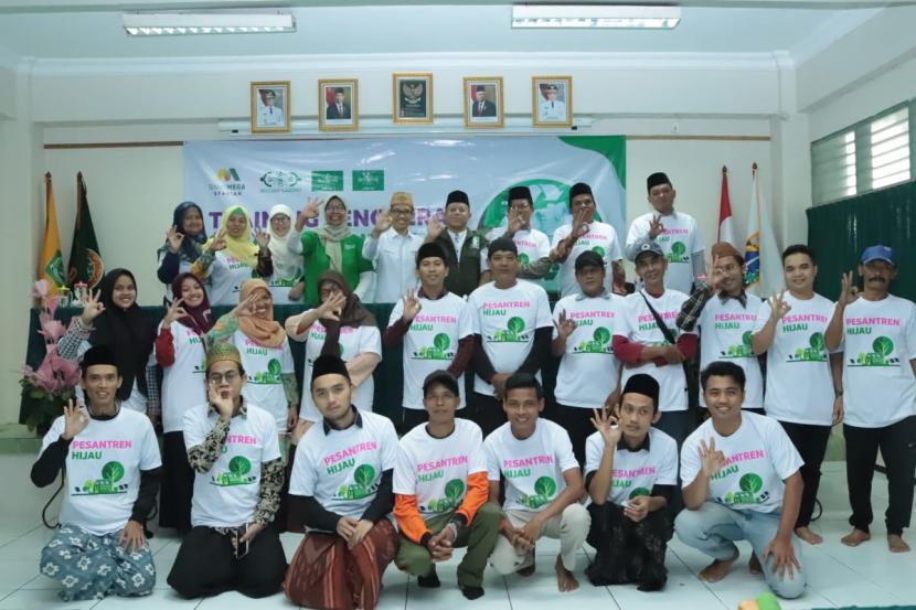 Kegiatan Training Penggerak Pesantren Hijau di Pondok Pesantren Al-Hamid, Cilangkap, Kecamatan Cipayung, Jakarta Timur.