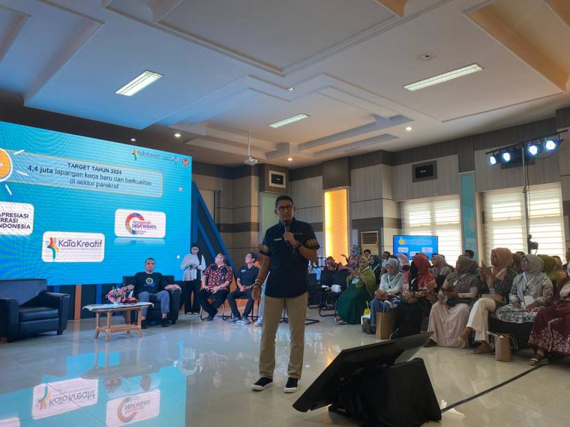 Kegiatan Workshop Peningkatan Inovasi dan Kewirausahaan Kabupaten/Kota Kreatif (KaTa Kreatif) Indonesia di Kota Sabang.