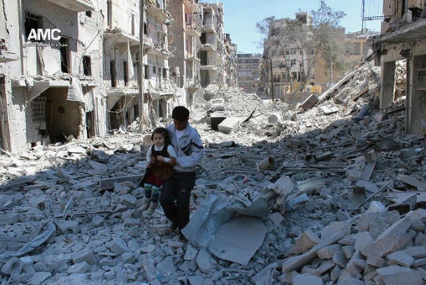 Kehancuran di Aleppo, Suriah.