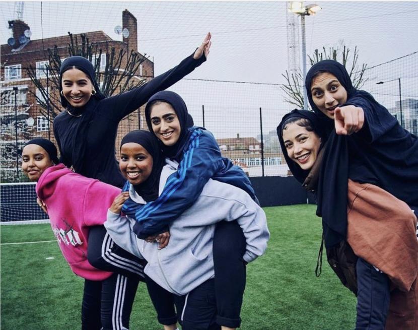 Kehangatan Tim Sepak Bola Wanita Muslim London