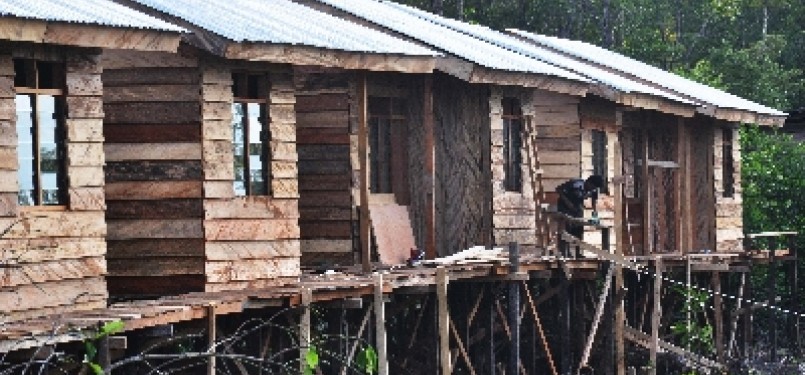 Kehidupan masyarakat Papua di Kampung Asmat, Distrik Mimika Timur, Timika, Papua.