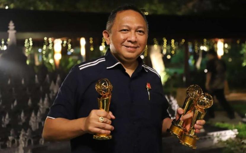 Kejaksaan Agung (Kejagung) RI meraih tiga penghargaan dalam Anugerah Indonesia Digital Inisiative Award 2023. Foto Kepala Pusat Penerangan Hukum (Kapuspenkum) Ketut Sumedana.