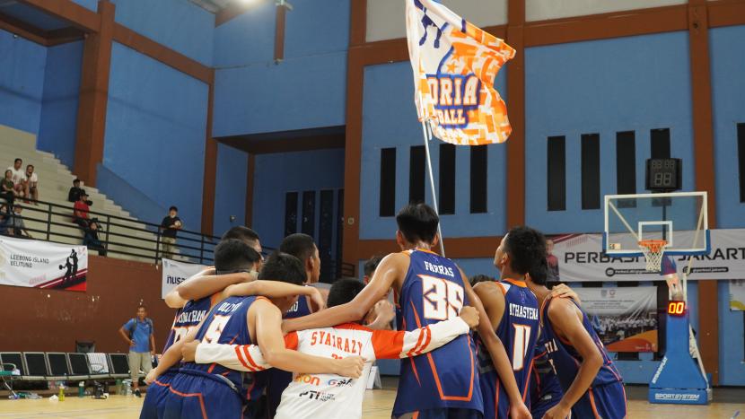 Kejuaraan Provinsi (Kejurprov) DKI Jakarta 2022 telah rampung digelar pada Jumat (7/10/2022). Turnamen basket yang mempertandingkan sejumlah kelompok umur (KU) tersebut melahirkan banyak terobosan baru.