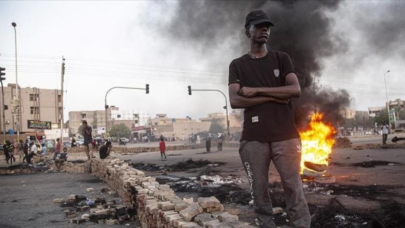 Kekerasan di Khartoum pasca kudeta militer.