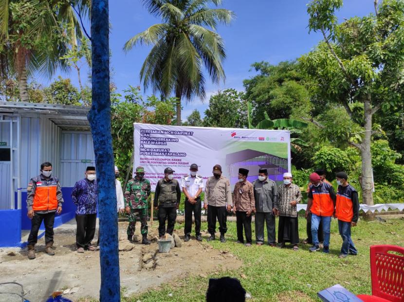 Kelompok Bakrie melalui Bakrie Amanah meresmikan program rehabilitasi dan rekontruksi BAkrie Tanggap untuk Sulawesi Barat. Program rehabilitasi dan rekonstruksi ini dibangun untuk warga Sulawesi Barat yang terkena dampak bencana gempa yang terjadi pada bulan Januari yang lalu.