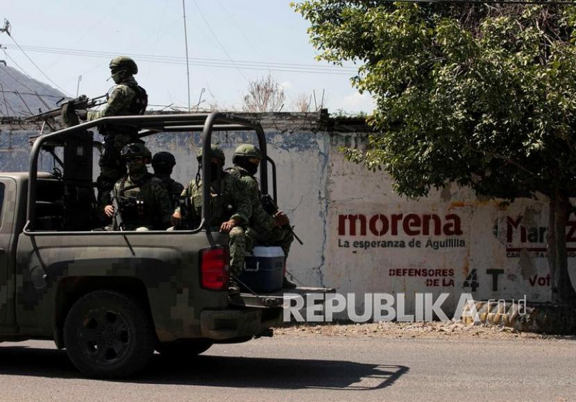 Senat Meksiko mengesahkan rancangan undang-undang (RUU) pada Jumat (9/9/2022) pagi untuk menyerahkan kendali Garda Nasional kepada militer.
