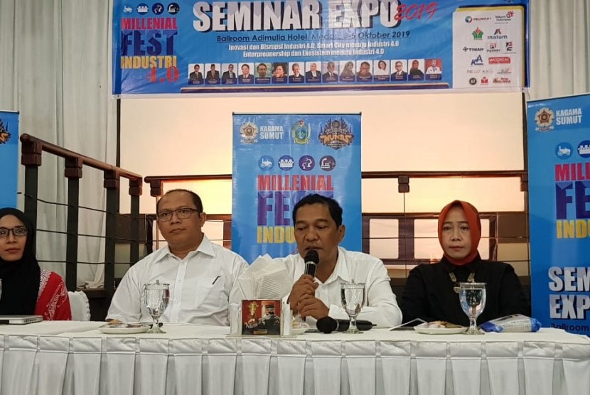 Keluarga Alumni Universitas Gadjah Mada (KAGAMA) menggelar Konferensi Pers kegiatan Millenial Fest Industri 4.0 pada Selasa (1/10)  bertempat di Medan Club. 