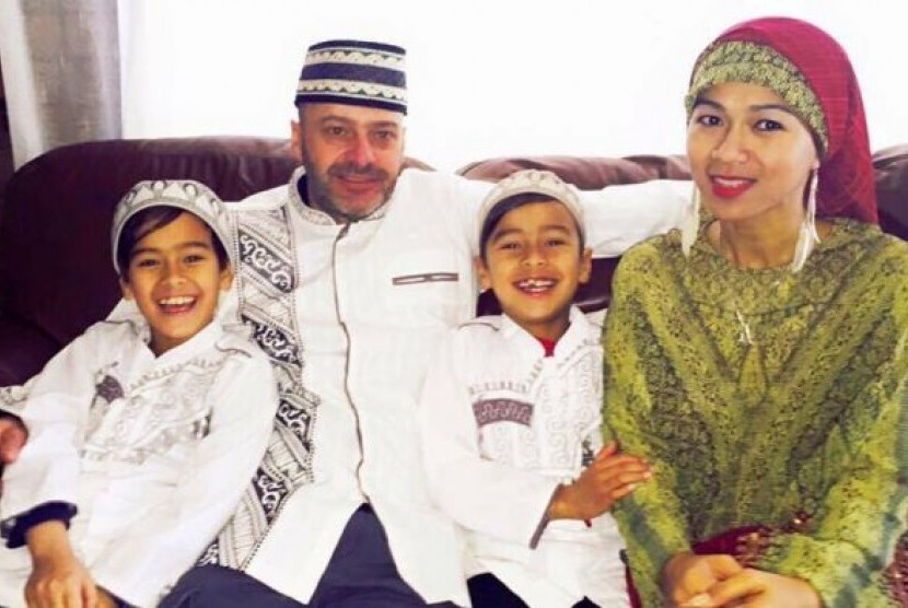 Keluarga Ami-Red Hopman, warga asal Indonesia yang telah lama bermukim di Melbourne.