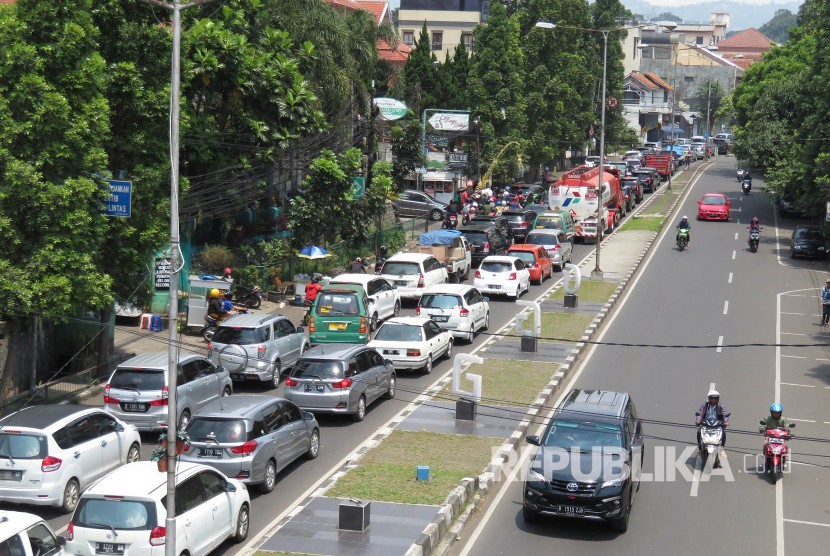 Jalan Dago, Bandung (ilustrasi)