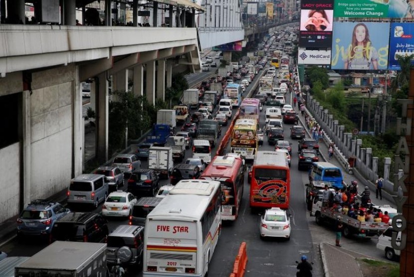 Kemacetan di Manila, Filipina.