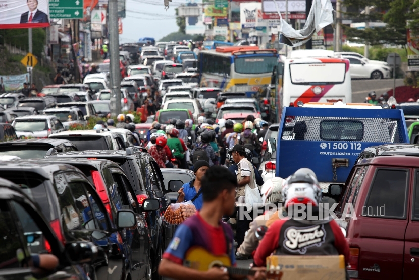 Salah satu kemacetan lalu lintas di Jakarta (ilustrasi).