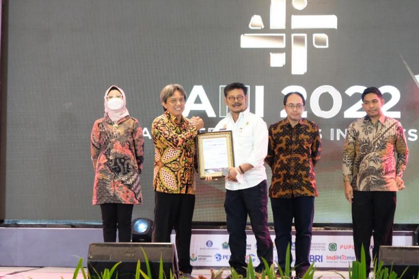 Kementan meraih sederet penghargaan di ajang Anugerah Humas Indonesia 2022.
