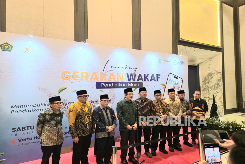 Kementerian Agama (Kemenag) melalui Direktorat Pendidikan Agama Islam (PAI) Ditjen Pendidikan Islam menetapkan sebanyak 69.313 guru mata pelajaran PAI di sekolah sebagai peserta Program Pendidikan Profesi Guru (PPG) Batch 2 Tahun 2025.