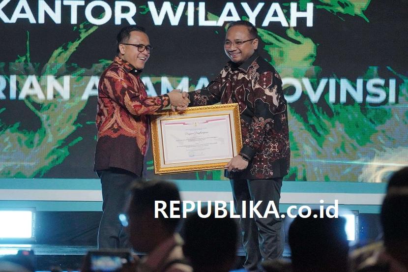 Kementerian Agama (Kemenag) meraih penghargaan sebagai Penyelenggara Inovasi Pelayanan Publik Terbaik Tahun 2024 dari Kementerian Pendayagunaan Aparatur Negara dan Reformasi Birokrasi (Kementerian PANRB). 