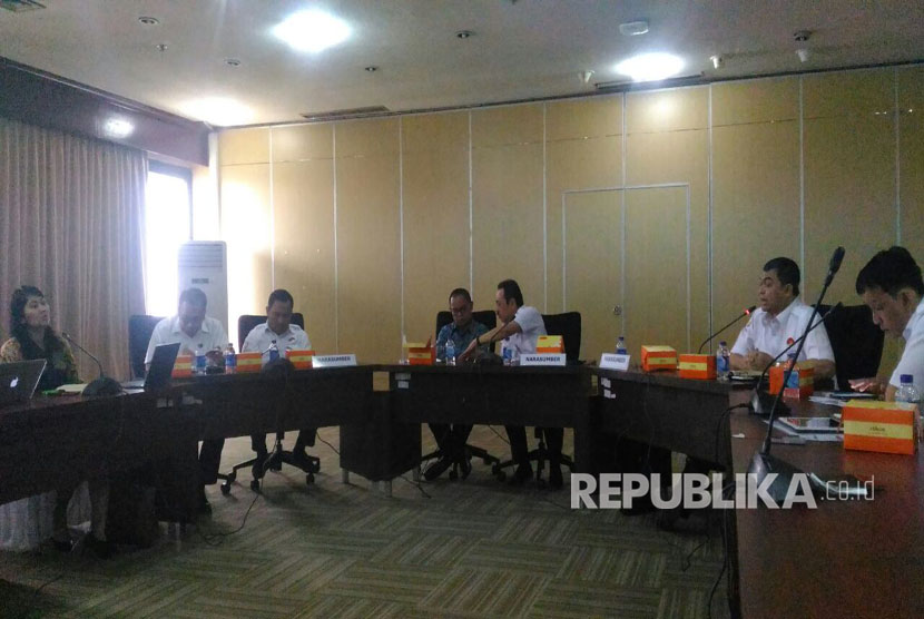 Kementerian BUMN bersama Direktur BUMN Tambang melakukan sosialisasi terkait progress pembentukan holding tambang, Rabu (22/3).