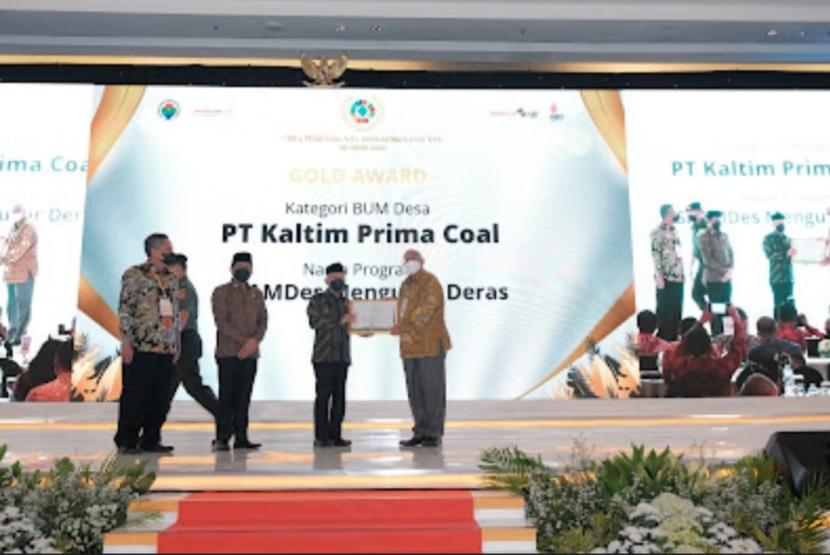 Kementerian Desa Pembangunan Daerah Tertinggal dan Transmigrasi (Kemendes PDTT) bersama Indonesian Social Sustainability Forum (ISSF) untuk pertama kalinya menggelar ajang pemberian penghargaan 