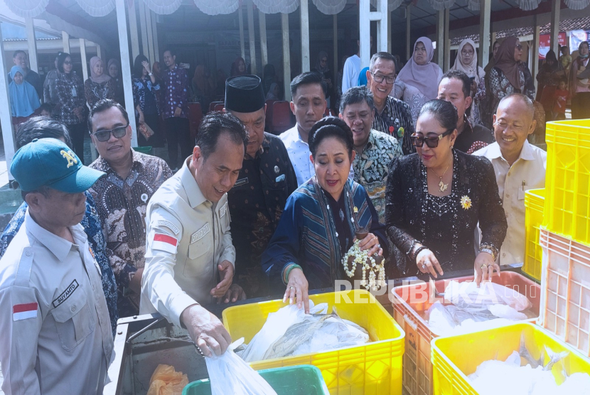 Kementerian Kelautan dan Perikanan (KKP) bersama Komisi IV DPR RI berkomitmen memberdayakan UMKM perikanan di berbagai daerah.