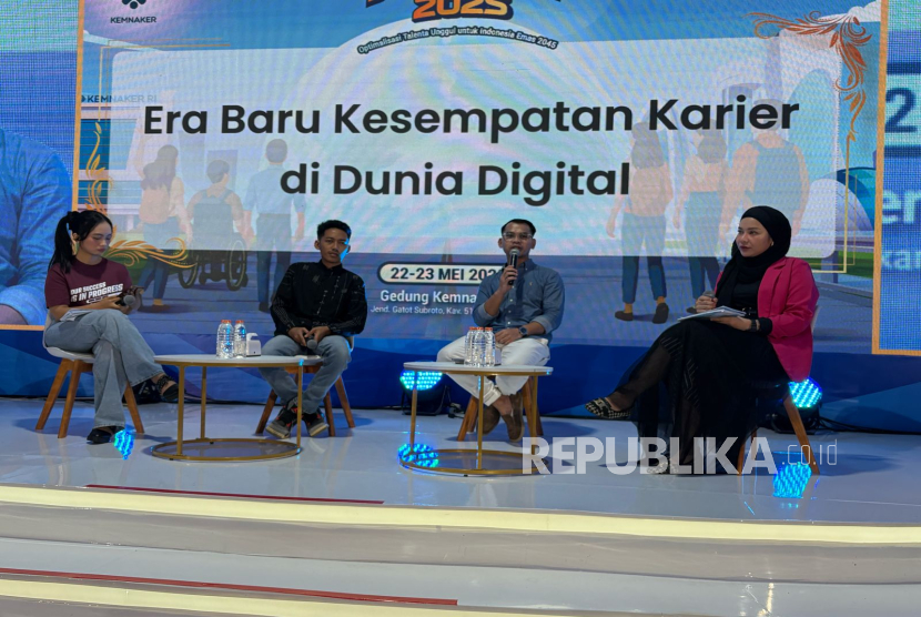 Kementerian Ketenagakerjaan (Kemnaker) Republik Indonesia menggelar Job Fair Nasional Seri I Tahun 2025, yang berlangsung pada 22–23 Mei 2025 di kantor pusat Kemnaker, Jakarta Selatan. 